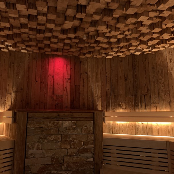 obraz sauna wellness budowa montaż panele drewniane oświetlenie raj kąpielowy łąka lodowa Getynga ogień sauna lodowa grupa obraz sauna wellness budowa montaż panele drewniane oświetlenie raj kąpielowy łąka lodowa Getynga ogień sauna lodowa grupa