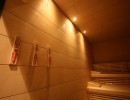 foto finnische sauna holz termometer beleuchtung anlagenbau anlagenplanung wellness spa sauna projekt elements muenchen fire u ice wellness spa group gmbh
