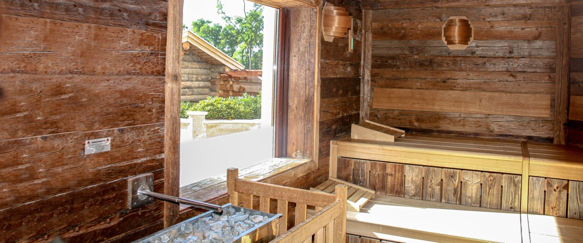fire-ice-sauna goup bodenkirchen stubensauna anlage slider top